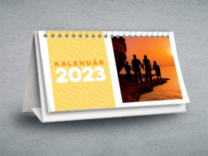 kalendar stolovy mesacny yellow 2023 1